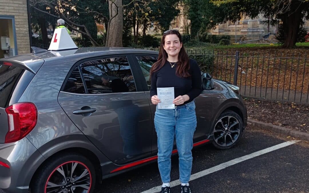 Driving Lessons Bounds Green. Elaine passed 1st time.